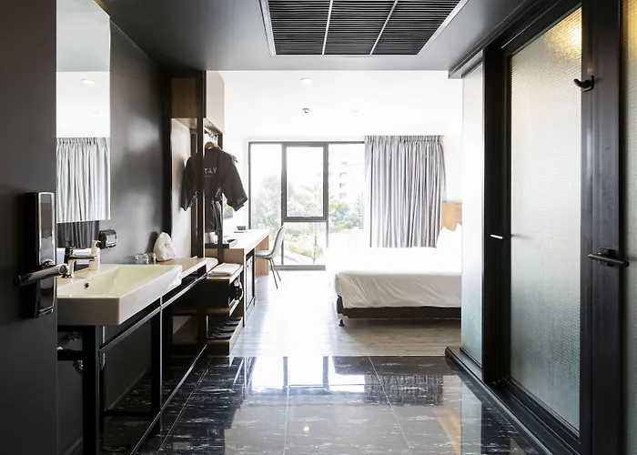 Bkk Hotel 4*